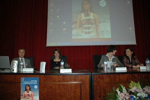 Fotos de las jornadas provinciales de fibromialgia celebradas en Huelva